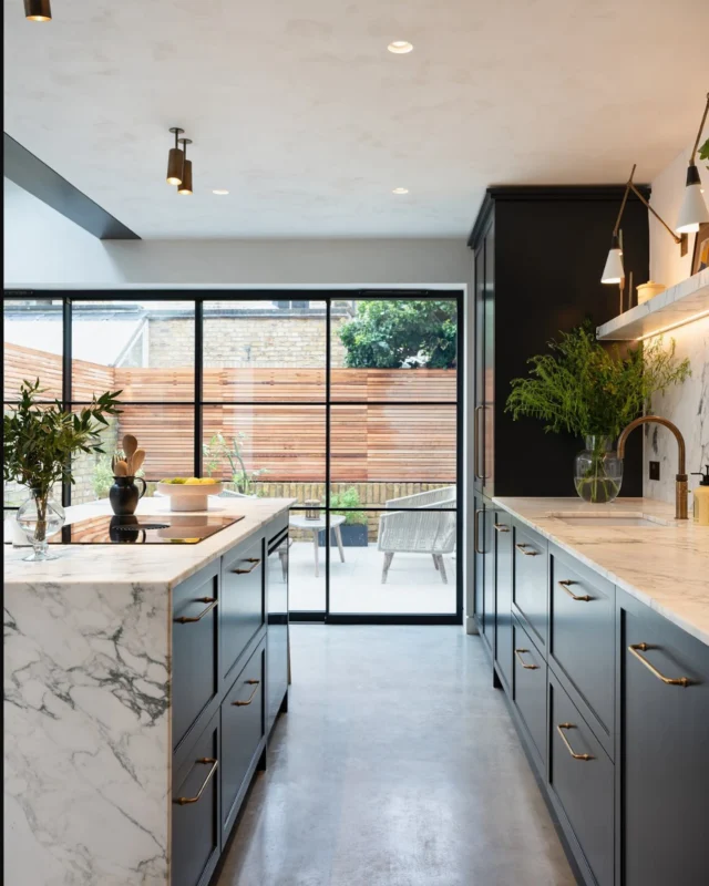 Fulham kitchen extension with bespoke joinery